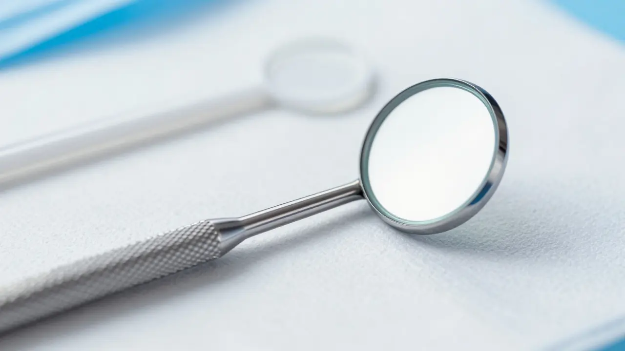 Kde koupit kvalitní dentální zrcátko za dostupnou cenu: Kompletní průvodce